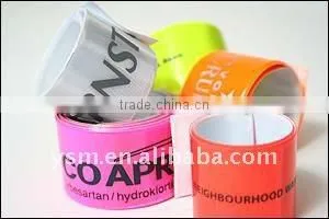 Magic Reflective Slap Bracelet thumbnail-1