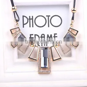 Zm34535a Fashion Necklace Elegant Ladies Short Choker Necklace Jewelries thumbnail-1