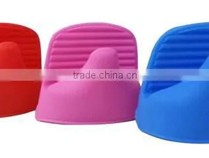 FDA Approved Various Animal Shaped Heat Resistant Finger Gloves thumbnail-5