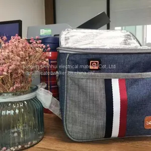 7.4 V Heated Lunchbag thumbnail-1