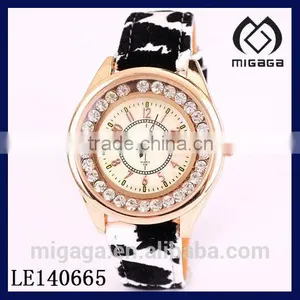 Fashion Leopard pu Strap Quartz Watches for Women*flowing cz Women's Leopard Watches thumbnail-1