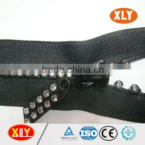 China XLY Zipper #5 Cheap Price Single Stone Diamond Zipper thumbnail-2