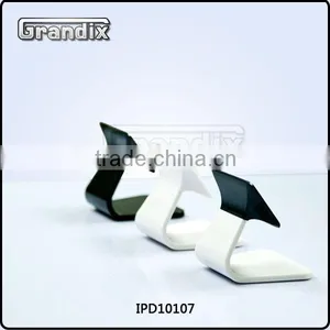 Universal Smartphone Tablet Desk Stand thumbnail-5