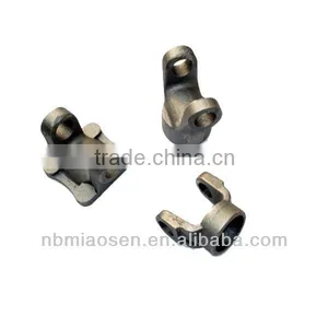 Cast Iron Universal Joint Fork thumbnail-1