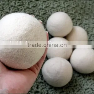 Felt Laundry Balls in 100%natural Wool thumbnail-2