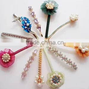 2015 Wholesale South Korea Fabric Rhinestone Hair Clip in Hair thumbnail-1