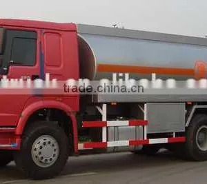 Sinotruk 6x4 HOWO 20000 Liter Fuel Tanker Truck ZZ1257M3847A thumbnail-1