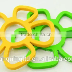 Kitchen Use Flower Shaped Silicone Table Mat/place Mat&Silicone Coaster&Silicone Cup Mat thumbnail-1