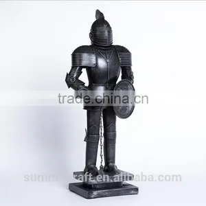 Wholesale Vintage Metal Knight Statue Bar Decor thumbnail-4