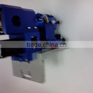 Newest and High Quality Co2 Laser Heads for Cutting Metal thumbnail-1
