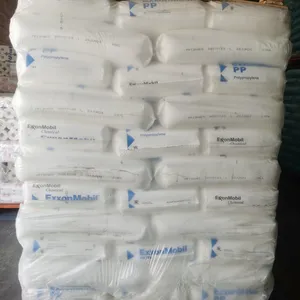 Virgin Fiber Grade PP Y26 Granules Y40L Resin Pastic Material Non-woven Fabric Sanitary Products Cold Cloth thumbnail-1