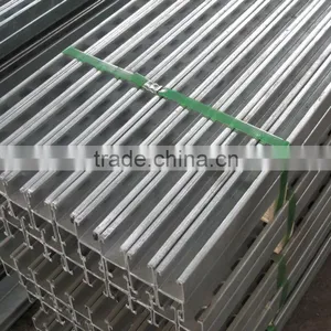 Hot Rolled U Steel Channel thumbnail-2
