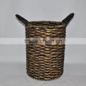 Beautiful Water Hyacinth Basket With Handle thumbnail-1