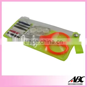 Portable Travel Sewing Kit thumbnail-4