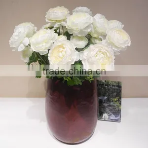 Hot Sell Artificial Ranunculus Wedding Low Moq Decoration Arrangement thumbnail-5
