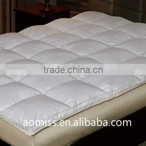 Anti-Allergy Goose Feather & Down Mattress Topper thumbnail-1