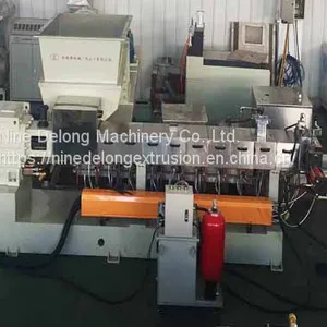 Parallel Twin Screw Extruder Machine For Experimental Color Masterbatch Granulation thumbnail-2