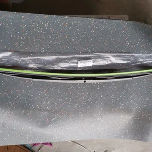 KLQ6119Q Original Higer Bus Front Windshield Parts Bus Wiper Blades 37RG4-28501 Glass Cleaning Parts thumbnail-5