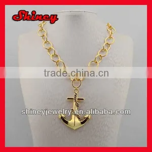 Gold Chain Arrow Charm Necklace thumbnail-1