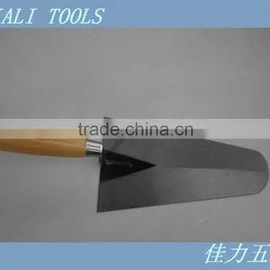 Bricklaying Trowel With Wooden Handle / Carbon Steel Blade Construction Tools thumbnail-4