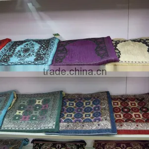 Muslim Prayer Mat With Bag High Quality Prayer Carpet With Bag thumbnail-1