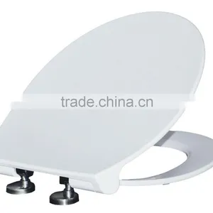 Bathroom Toilet Seat Cover With Soft Close and Two Push Button Quick Release thumbnail-1