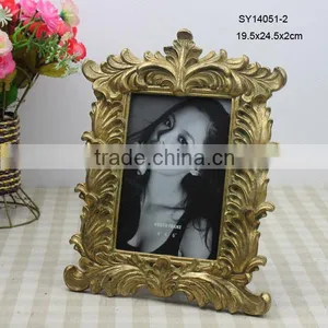 2015 Hot Sale Resin Photo Frame Made in China thumbnail-1
