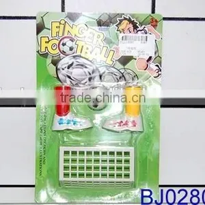 Funny Mini Plastic Sport Game Finger Football Set thumbnail-6