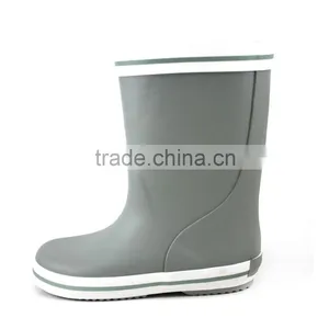 High Quality Short Fabric Cotton Upper Rain Boots Hot Sale Rain Shoes thumbnail-1