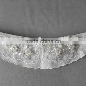 White Detachable Collar With Crystal Sequins and Pearls, Beaded Collars for Lady Garments thumbnail-4