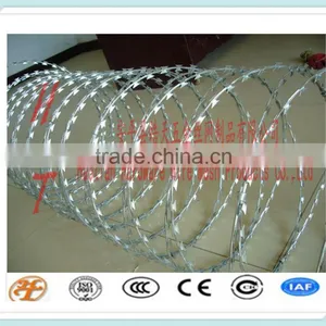 Cross Type or Single Coil High Security Hot Dipped/ PVC Coated Stainless Steel/iron Concertina Razor Barbed Wire/tape(BTO/CBT) thumbnail-1