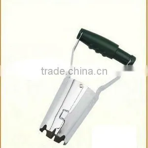 Garden Bulb Planters With Plastic Handle thumbnail-1