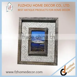 Promotional 4x6" Distressed Wooden Photo Frame With Metal Pattern Decor for Home Use thumbnail-4