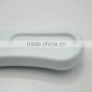 New LED Ice Craper Plastic Ice Craper With Light thumbnail-6
