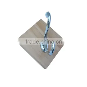 Adhesive Wooden Wall Metal Hook And Hanger thumbnail-4