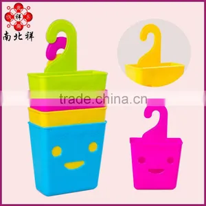Smiling Face Shape Plastic Material PP Hanging Basket thumbnail-1