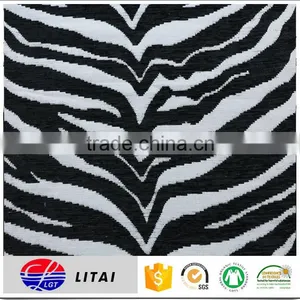 100% Polyester Sense of Line Woven Jacquard thumbnail-1