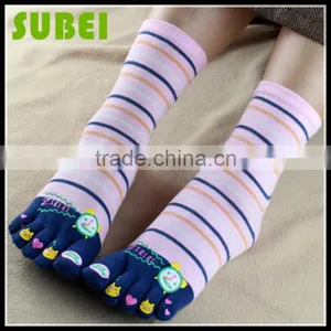 2015 Female Warm Five Fingers Socks,cotton and Happy Little Alarm Clock Socks,Quiet and Sweet thumbnail-4