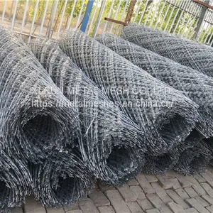 Concertina Razor Wire Coil Diameter 450MM 500MM BTO22 CBT65 thumbnail-4