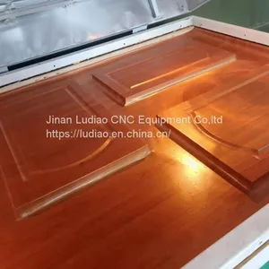 One Table PVC Foil Vacuum Press Machine Pvc Film Vacuum Membrane Press for Wood Cabinet Door thumbnail-2