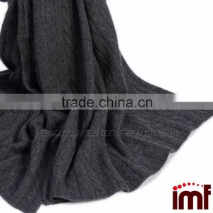 Cheap Baby Wool Cable Knitted Throw Blanket Most Popular thumbnail-3