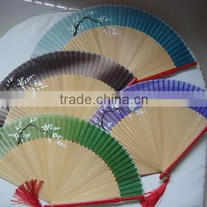 Die-cut Paper Fans thumbnail-1