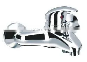 Single Lever Bath-shower Mixer thumbnail-1