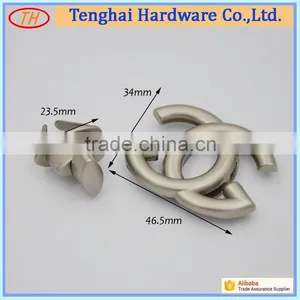 Factory G Shape Twist Lock Metal Handbag Lock for Handbag thumbnail-2