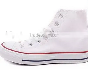 Womens Hunter Lo-Top Stylish Canvas Sneakers thumbnail-4
