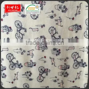 China Manufacturer Good Quality 30*24 91*68 155gsm Twill Reactive Printed Air-jet Rayon Fabric thumbnail-3