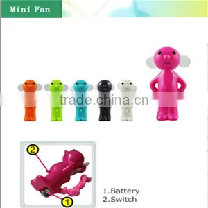 New High Quality Homemade Christmas Gifts Mini Fan With Battery thumbnail-1