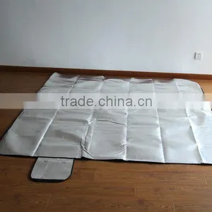 Wholesale Hot Sell Household High Quality Waterproof Folding Picnic Mat With Black Handle thumbnail-6