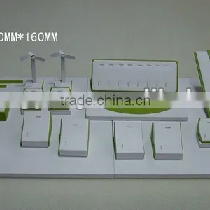 Window Leather Jewelry Display Set thumbnail-1