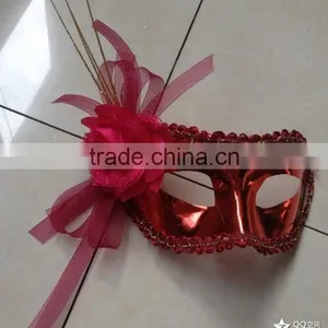 Party Mask With Feather Yarn Flowers Decoration Accessory thumbnail-1